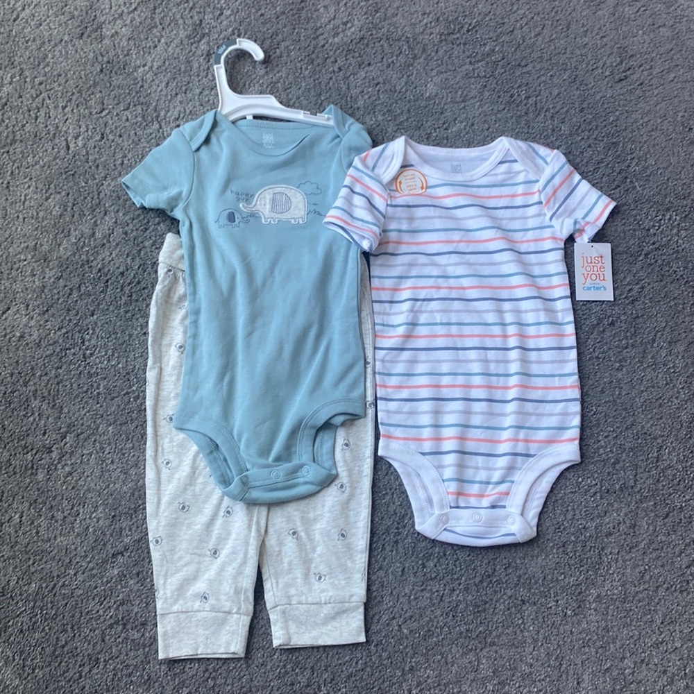 Carters NWT 18 months baby boy short sleeve bodysuit elephant print pants set